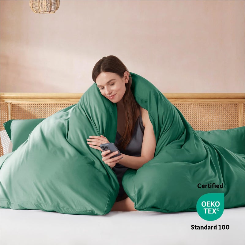 Nestl Dark Green Duvet Cover Queen Size - Soft Double Brushed Queen Duvet Cover Set, 3 Piece, with Button Closure, 1 Duvet Cover 90x90 inches and 2 Pillow Shams - Image 3